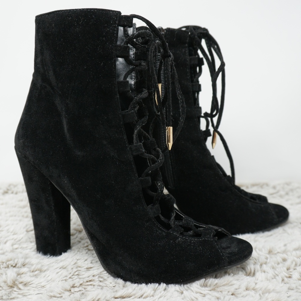 Black Laced Heels